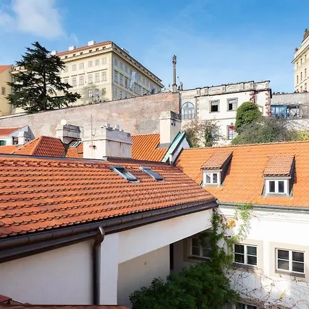 Castle Magical Attic Apartmán Praha